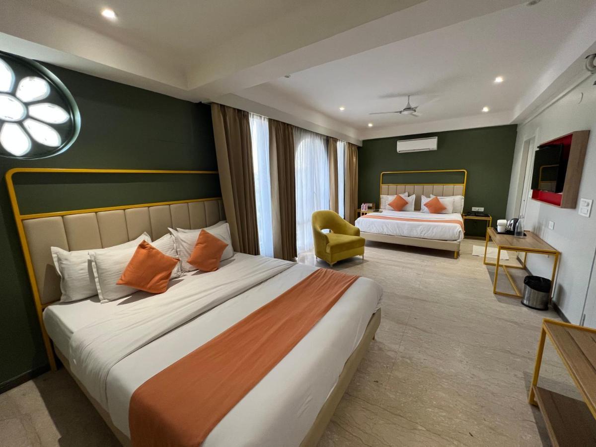 Phoenix - Unmatched Comfort Udaipur Eksteriør bilde