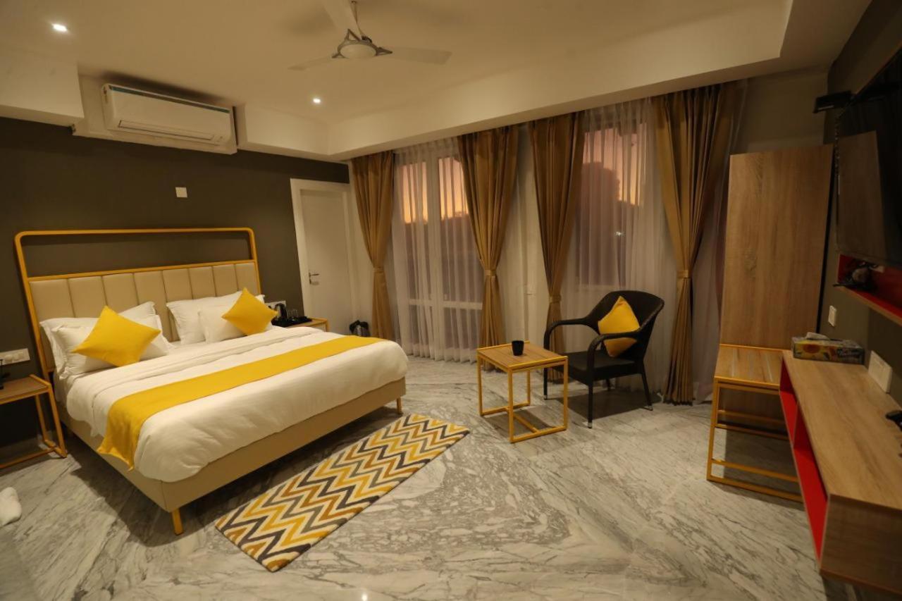 Phoenix - Unmatched Comfort Udaipur Eksteriør bilde